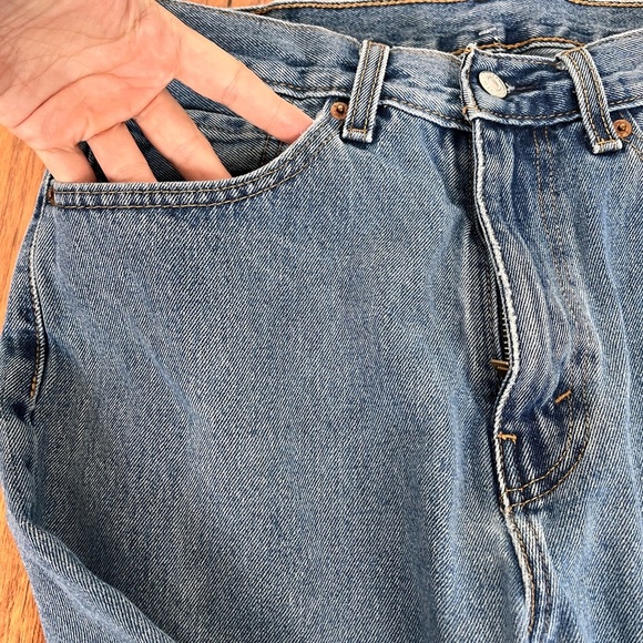 Levi’s Strauss 501 Classic Blue Denim Jeans - Picture 3 of 7